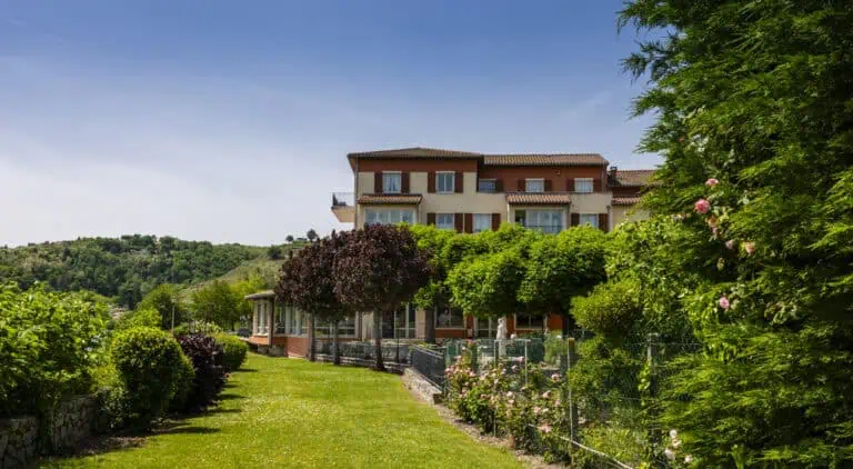 Le Beau Rivage