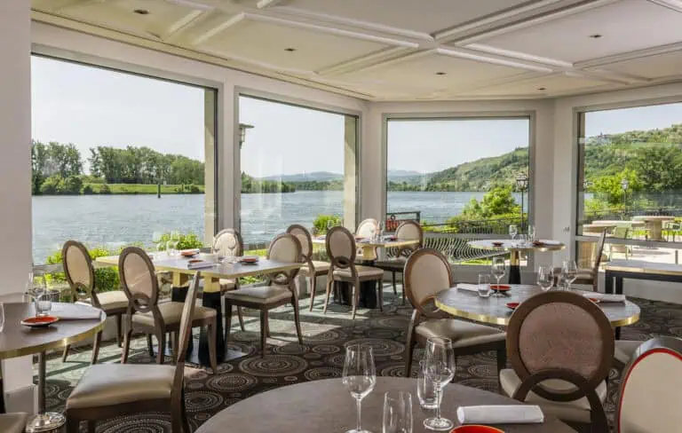 Le Beau Rivage Restaurant